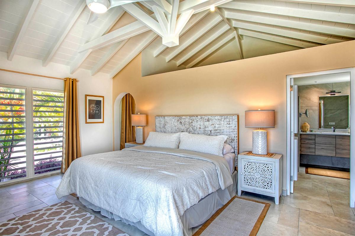 Luxury Villa Rental St Martin - The bedroom 1